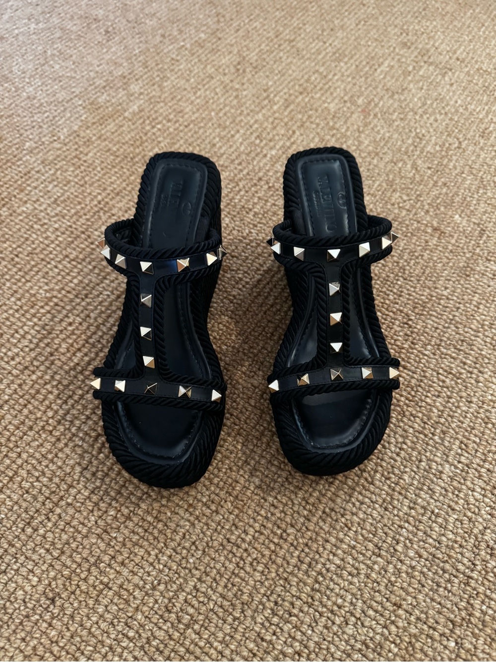 Valentino 90mm Rockstud Torchon T-Strap Espadrille Size 37